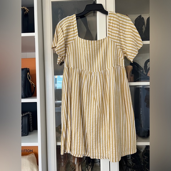entro Dresses & Skirts - Entro dress